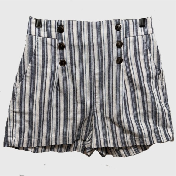 Cisono Cotton Blend Shorts - Picture 1 of 4
